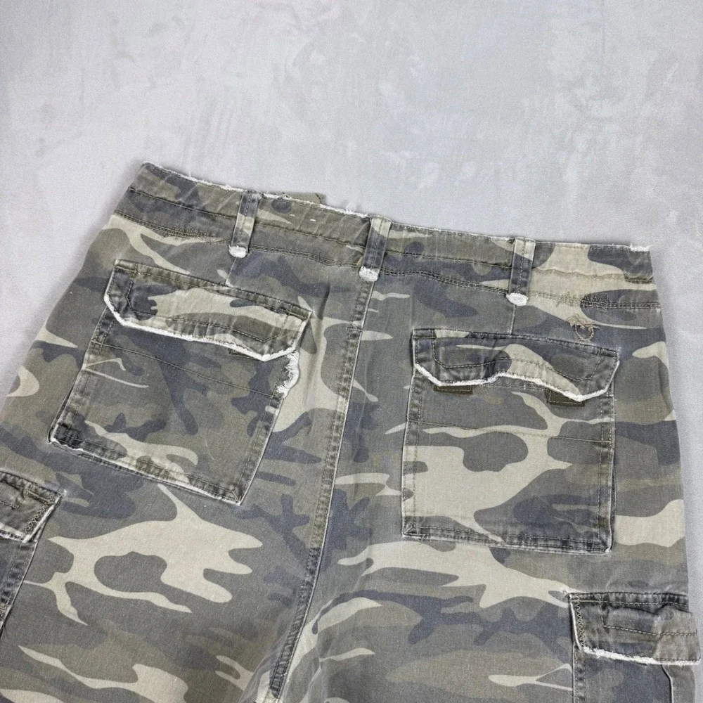 Y2K Mens Unionbay Camo Cargo Shorts Distressed Skate Utility 34